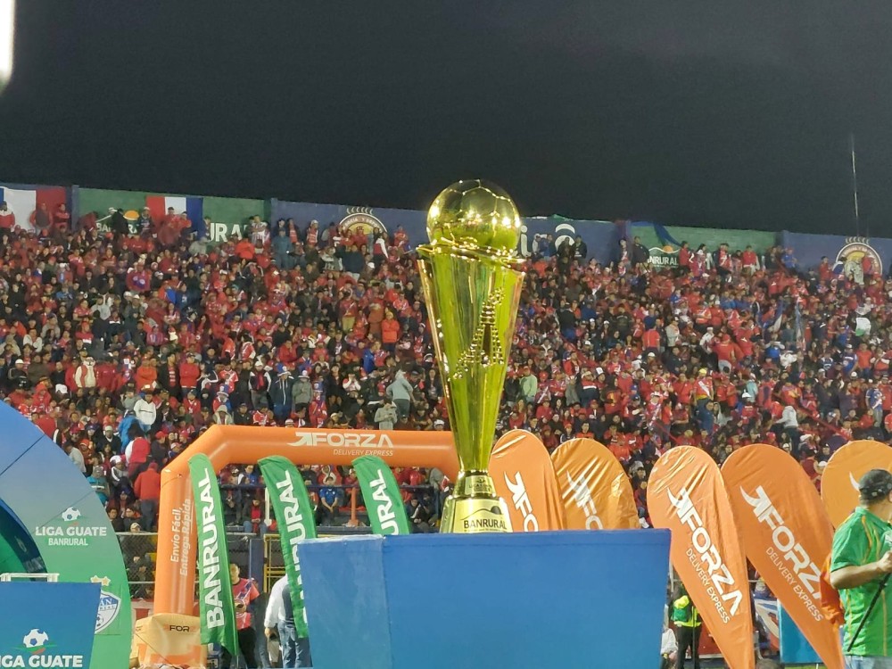 Liga Nacional prepara el inicio del torneo en medio de la incertidumbre 