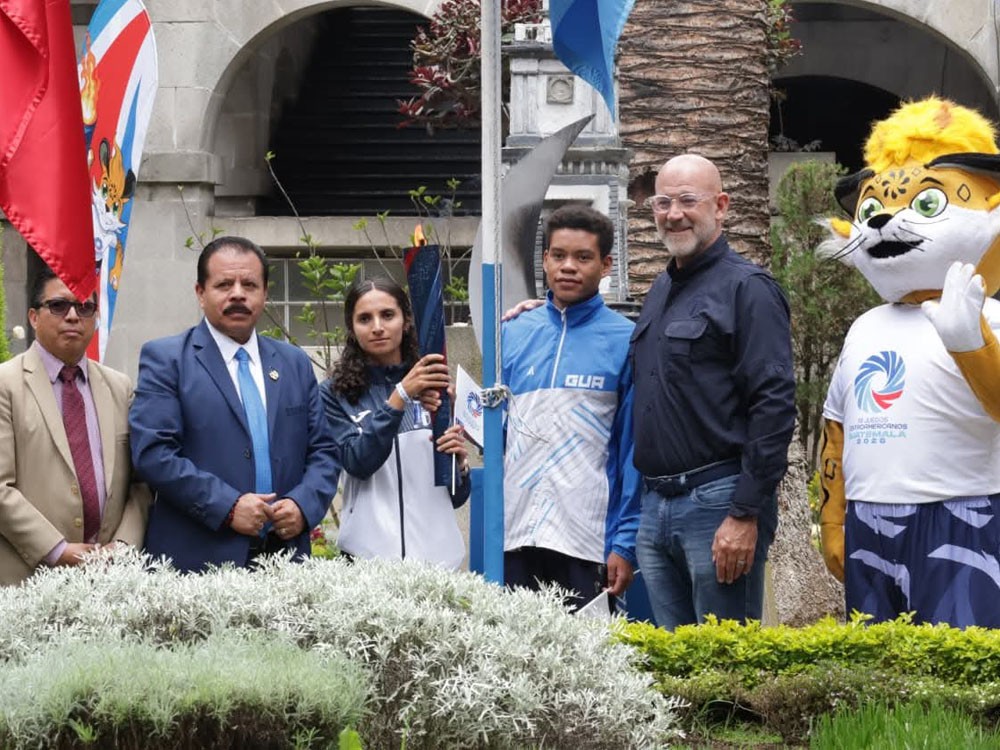Llega la Antorcha de Fuego Centroamericano a Quetzaltenango