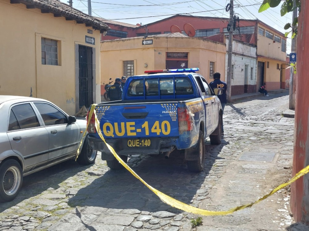 Localizan cadáver de hombre en la zona 1 de Xela