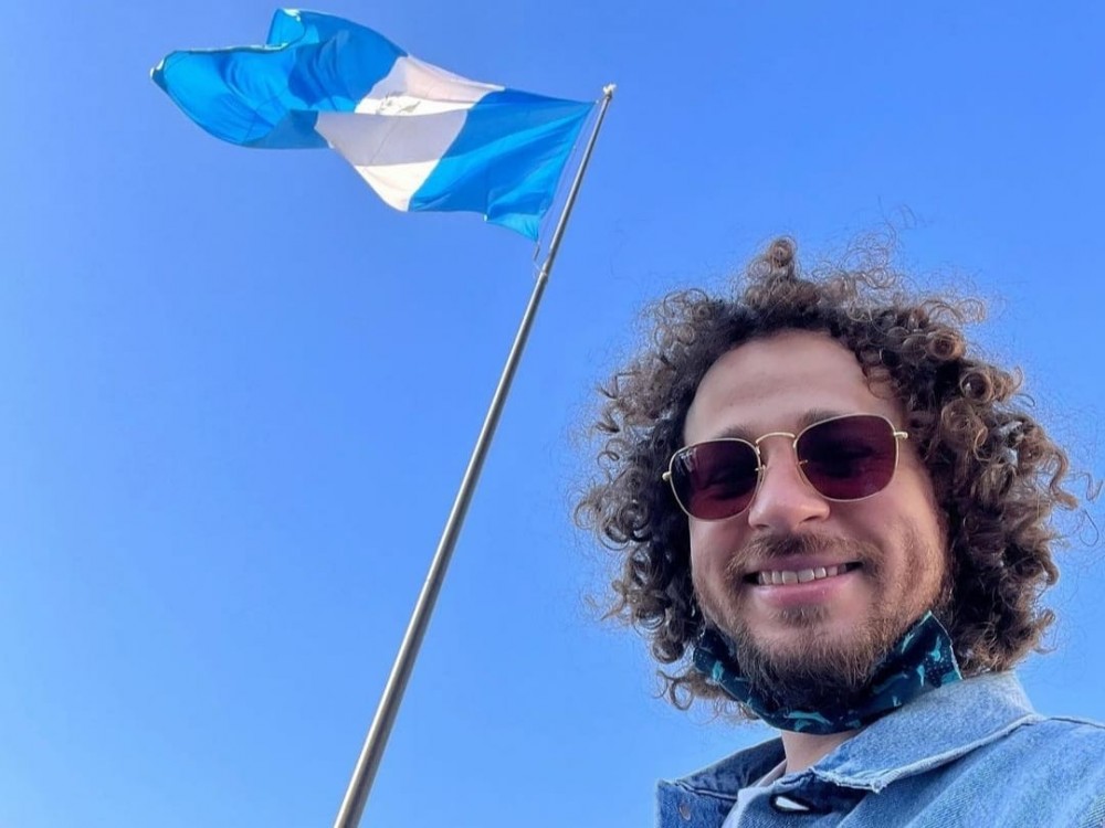 Luisito Comunica está en Guatemala y asegura que irá a lugares que no visitó durante su último viaje