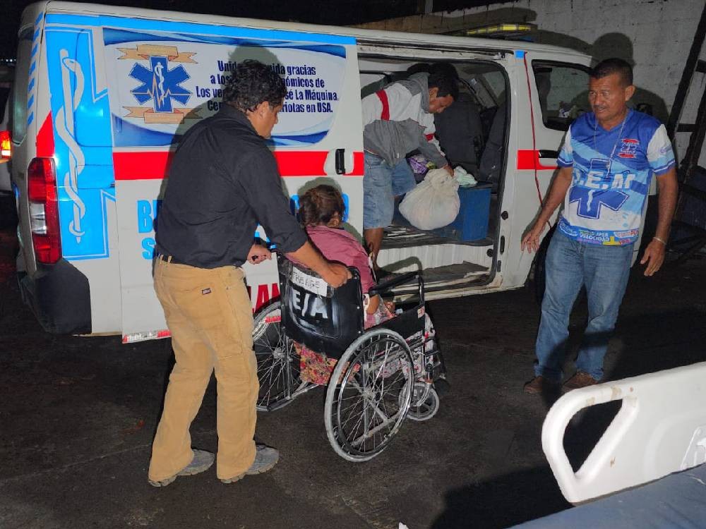 Madre e hijo sobreviven a la caída de un rayo en Suchitepéquez: Autoridades instan a tomar precauciones por tormentas