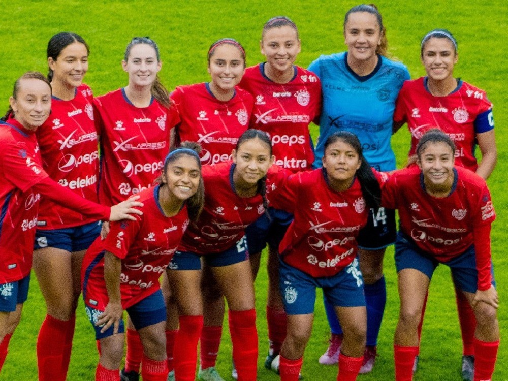 Mañana disfruta de la final del futbol femenino por Región Más