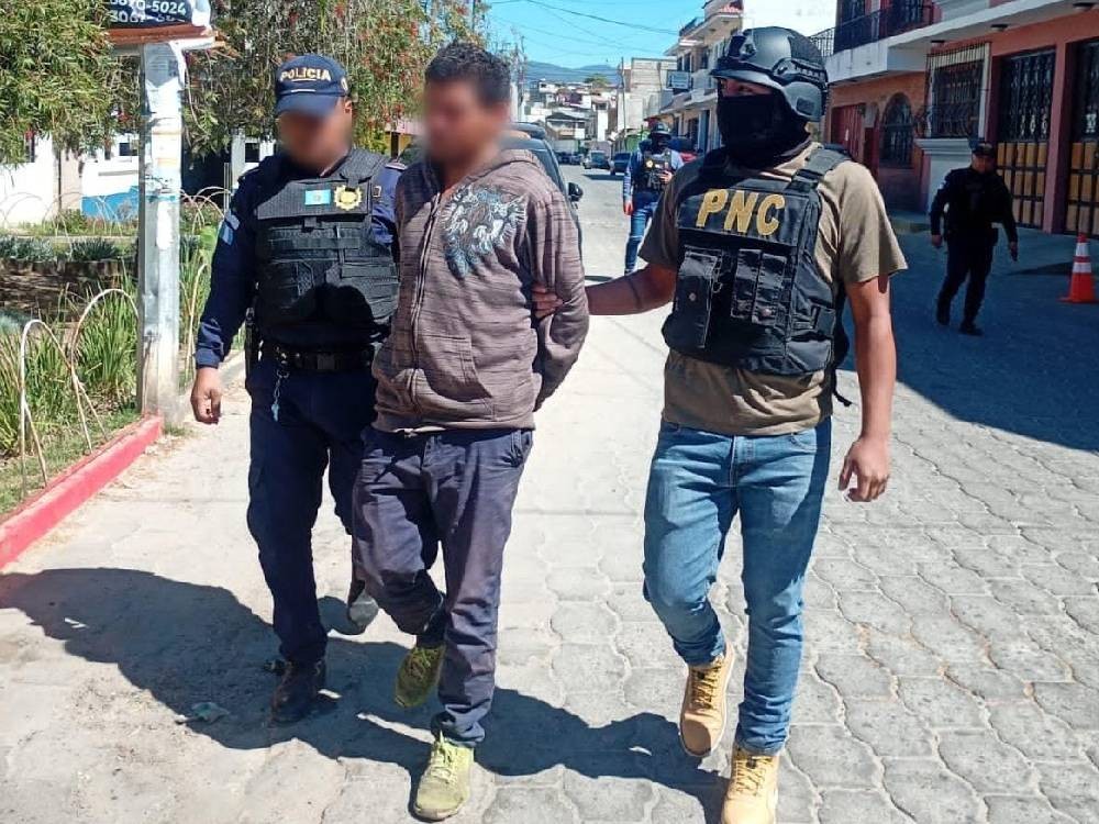 Marero salvadoreño detenido en Salcajá es expulsado del país