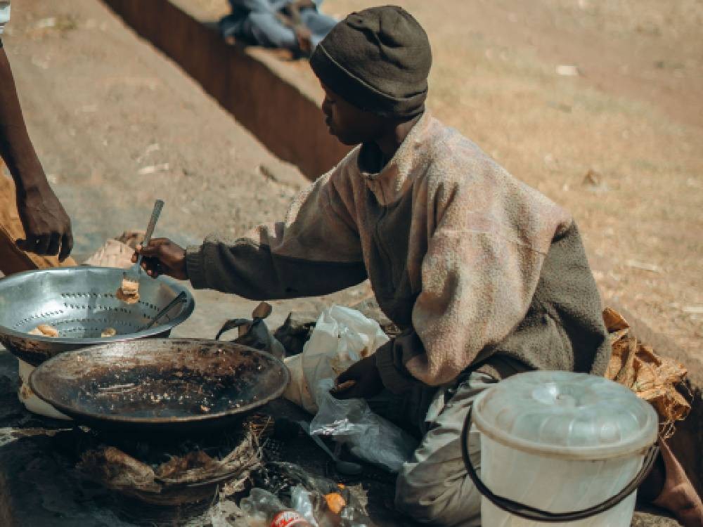 Más allá de los titulares negativos: Los silenciosos avances que demuestran el progreso de la humanidad