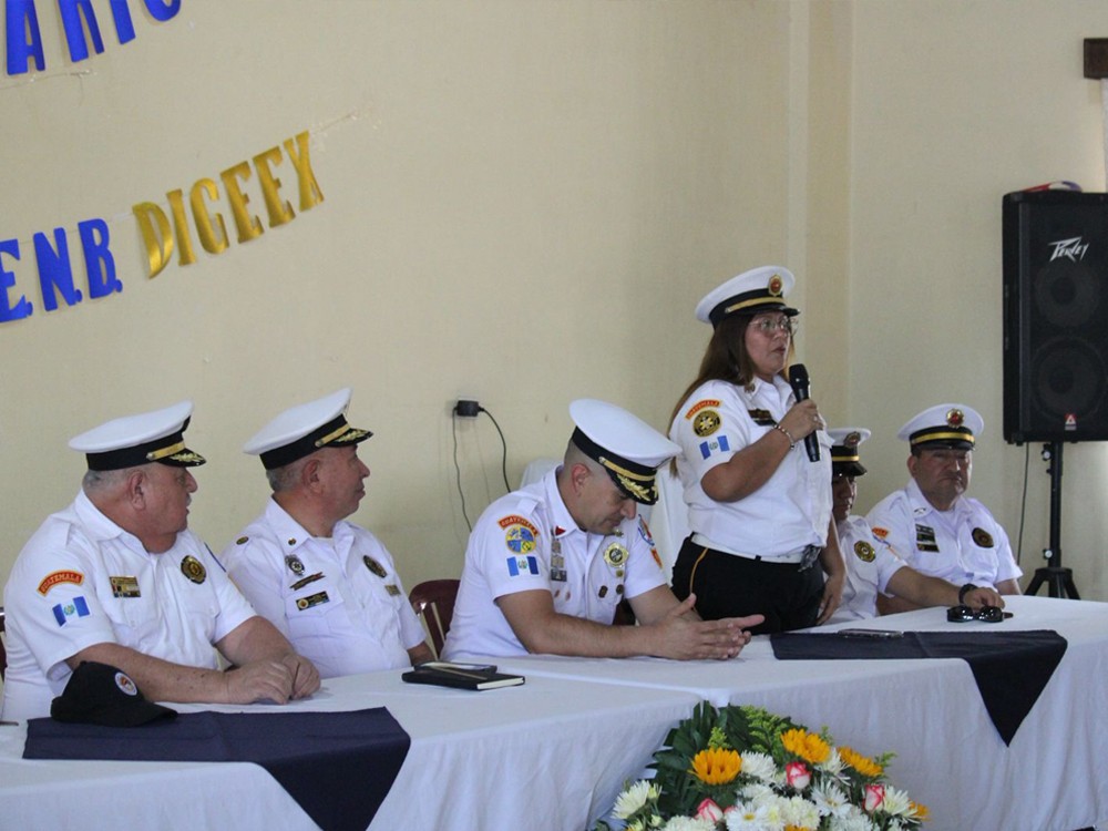 Más de 110 elementos bomberiles del occidente son certificados como bomberos profesionales