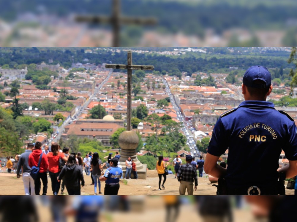 Más de 71 mil turistas salvadoreños visitaron Guatemala durante las fiestas agostinas