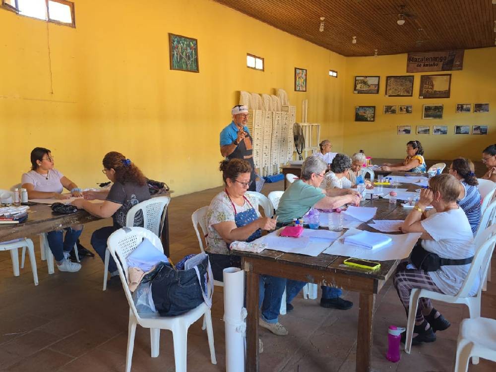 Mazatenango impulsa el emprendimiento local con cursos técnicos avalados por Intecap