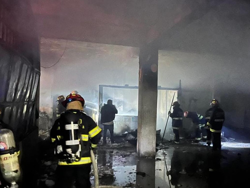 Mercado se incendia y deja miles de quetzales en pérdidas