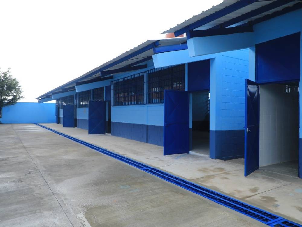 Ministerio de Educación ha remozado el 70.6 por ciento de las escuelas del país