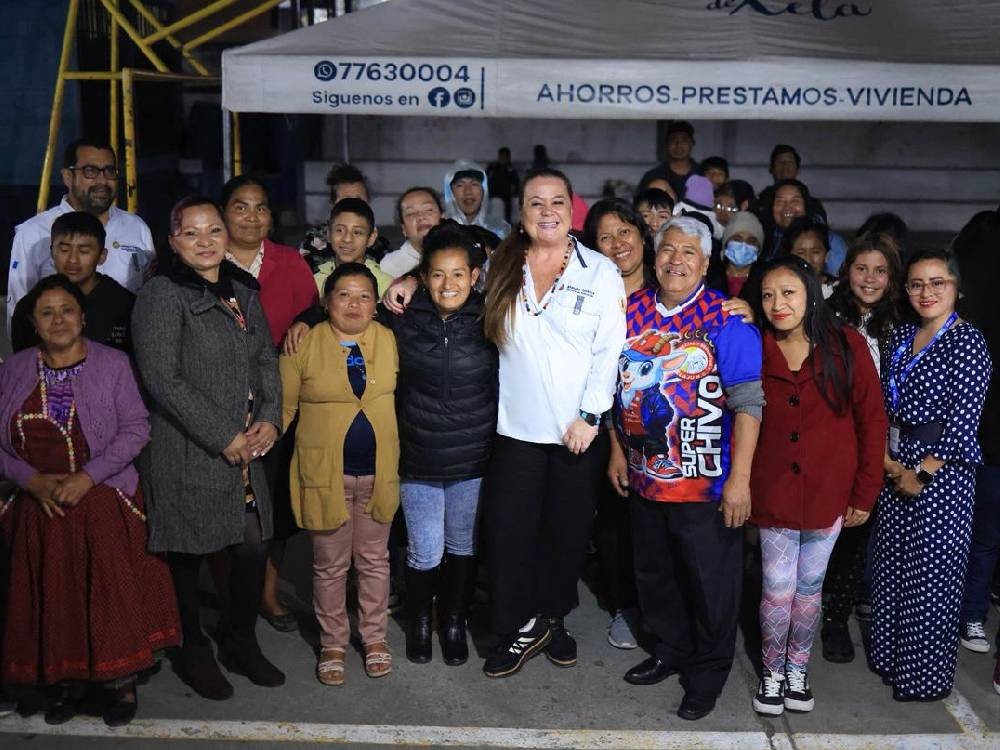 Ministra de Educación visita la Escuela Nocturna El Adelanto en Xela y confirma mejoras en infraestructura