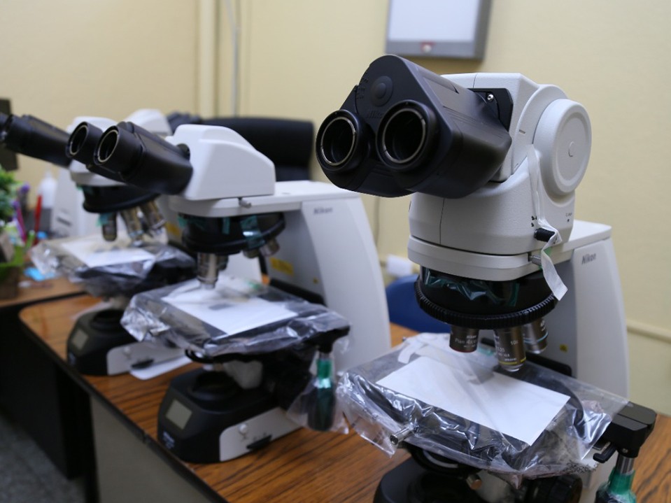 Modernizan departamento de patología del HRO 