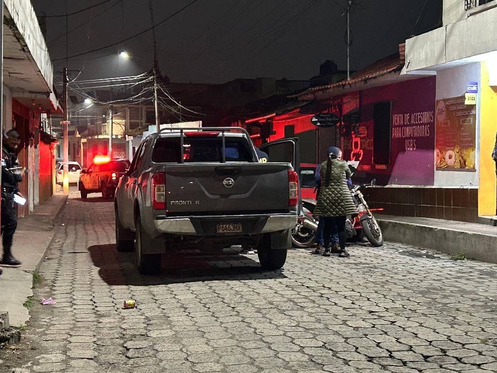 Mujer es herida con arma de fuego en el barrio Las Flores de Xela