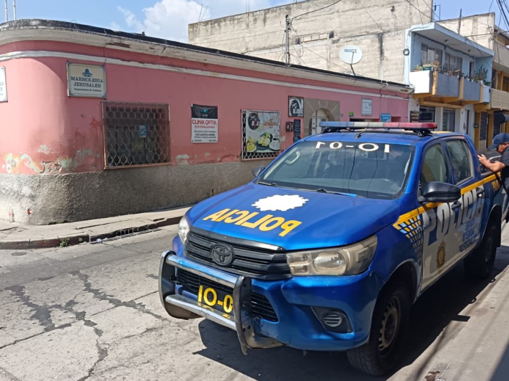 Mujer es localizada sin vida en estado de putrefacción en zona 1 de Quetzaltenango