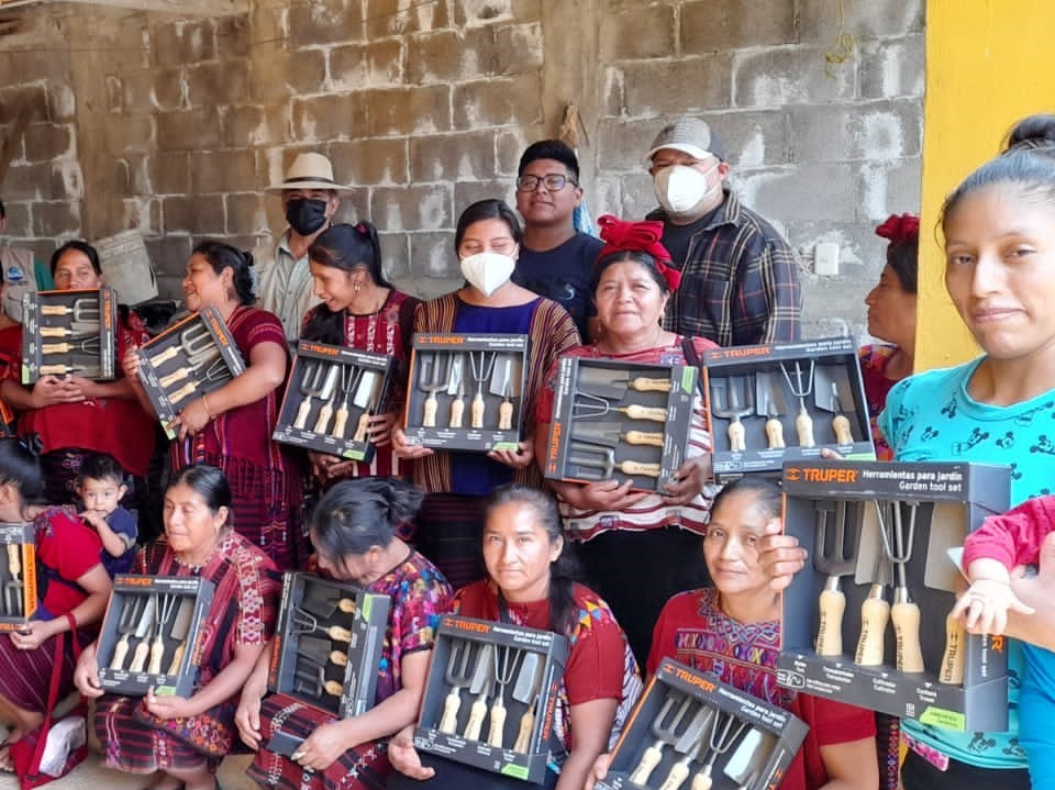 Mujeres contarán con herramientas para la cosecha