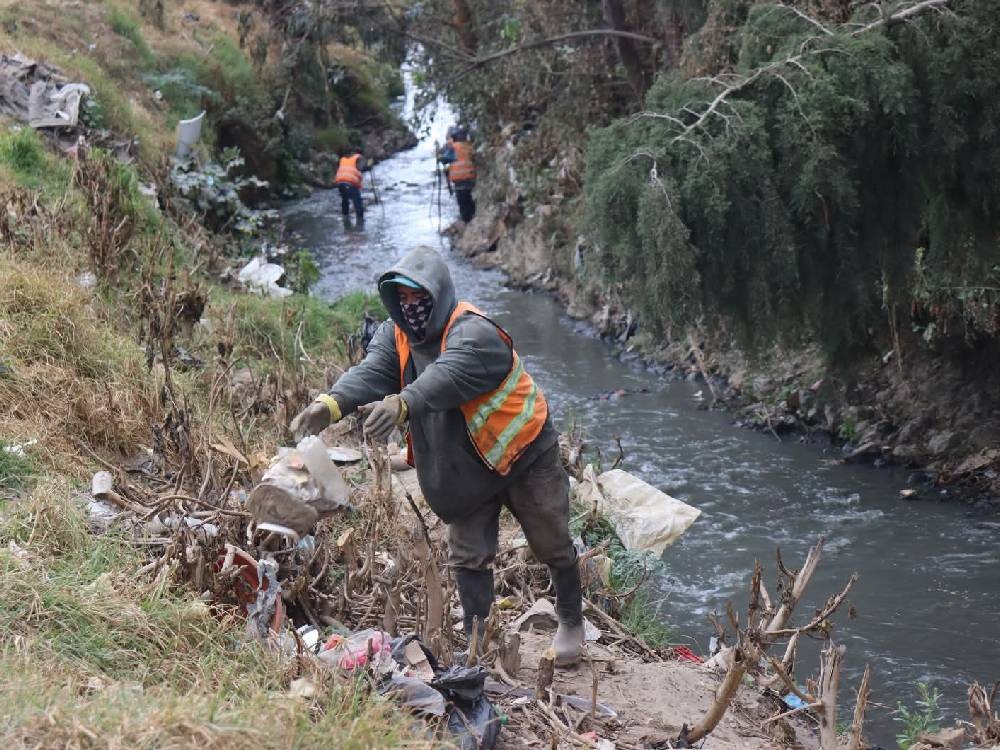 Municipalidad mantiene labores de limpieza en el río Seco para prevenir desbordes