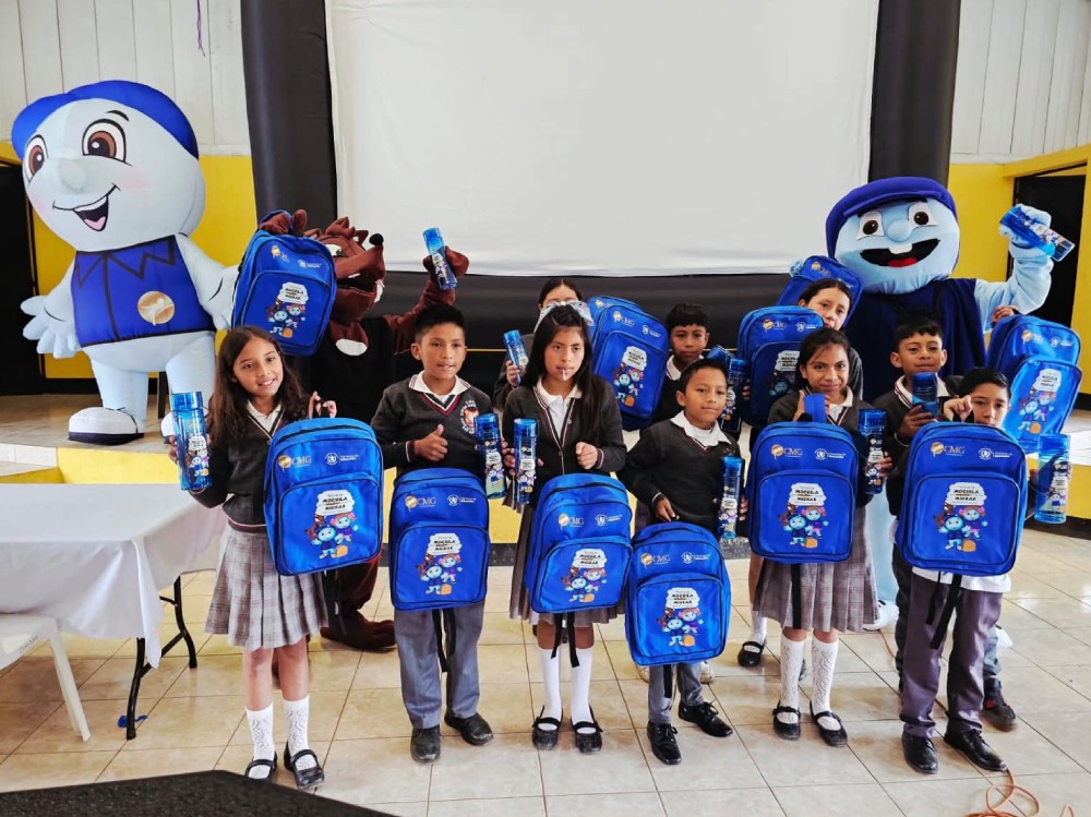 Niñez de San Marcos es motivada a elegir la mochila y los estudios