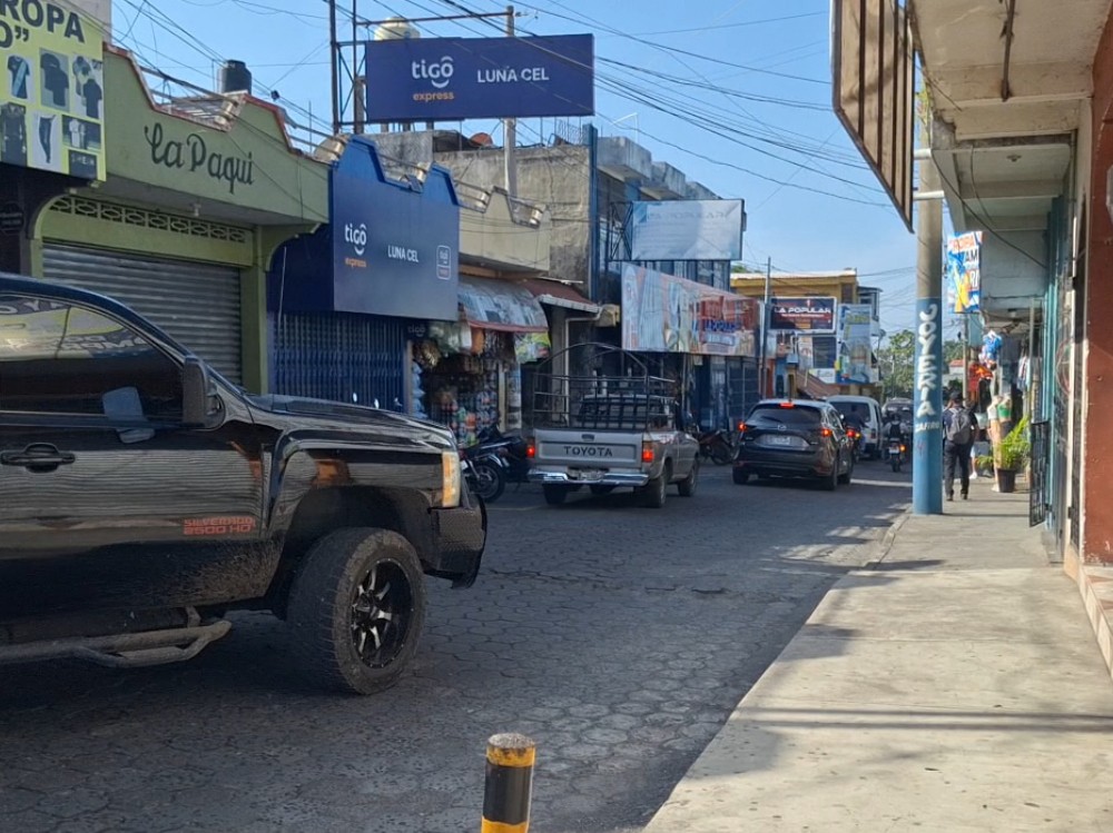 PMT de San Antonio Suchitepéquez implementa cambios de vía e incrementa controles ante trabajos de remodelación vial