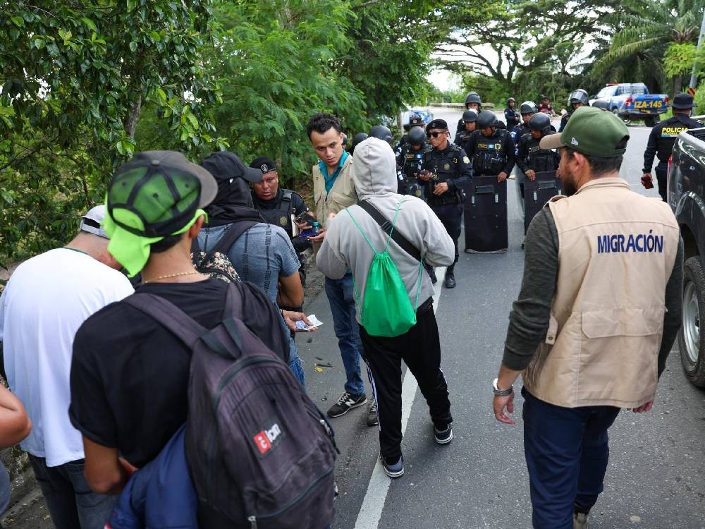PNC activa plan ante caravana migrante