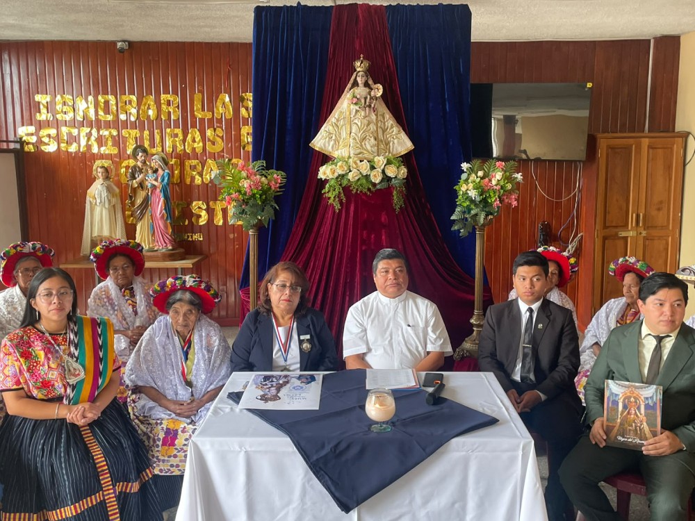 Presentan actividades de la Feria Patronal de la Virgen del Rosario en Quetzaltenango