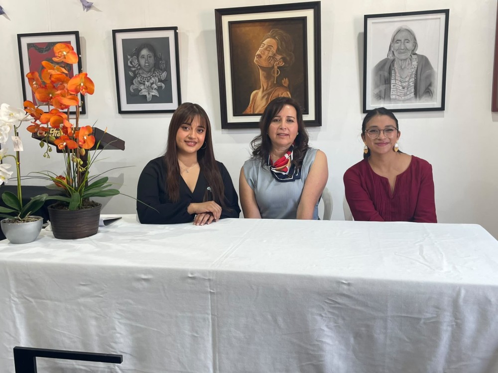 Presentan exposición internacional de mujeres artistas con más de 100 obras