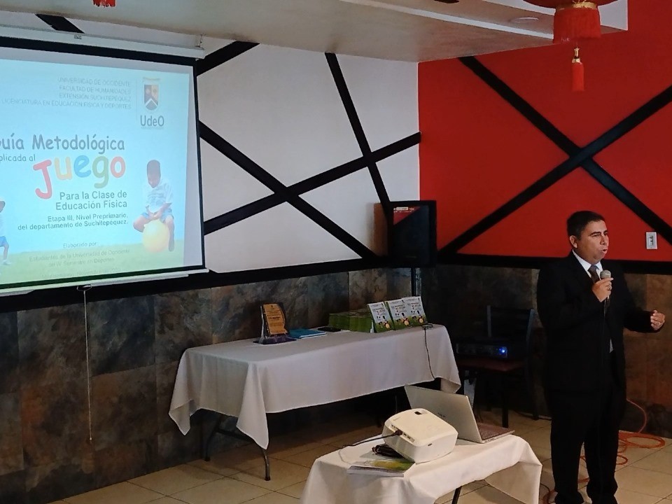 Presentan guía de educación física en Suchitepéquez