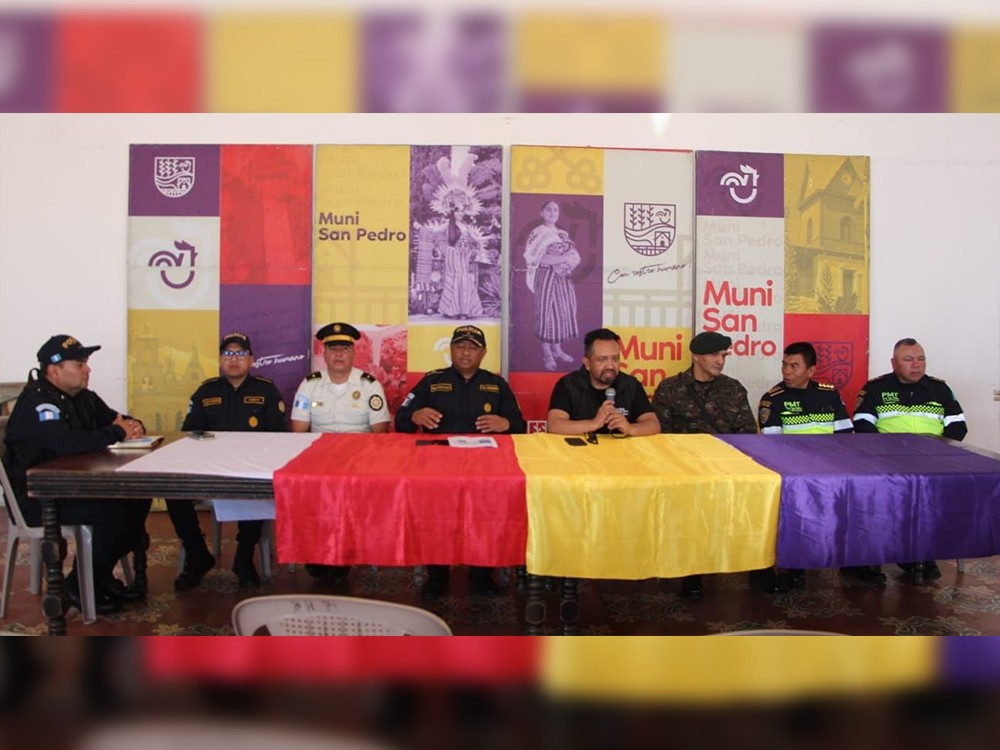 Presentan plan de seguridad para trabajar durante fiestas de fin de año