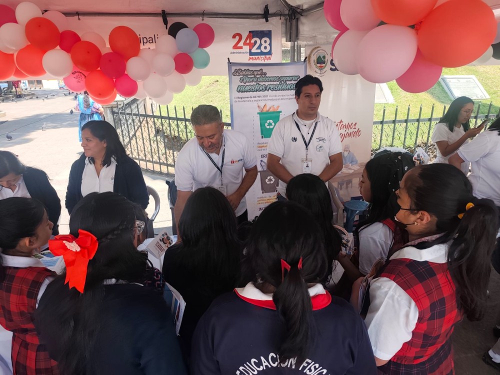 Presentan Política Pública de Niñez y Adolescencia en Quetzaltenango