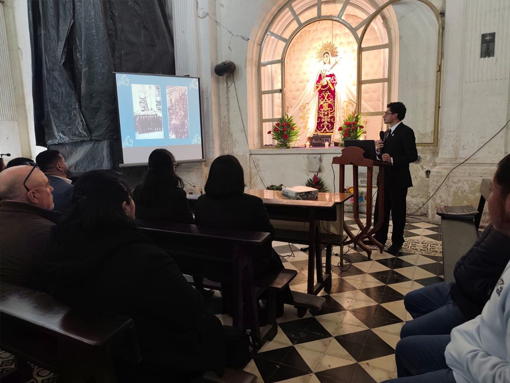 Presentan primer calendario dedicado a Nuestra Señora de Soledad