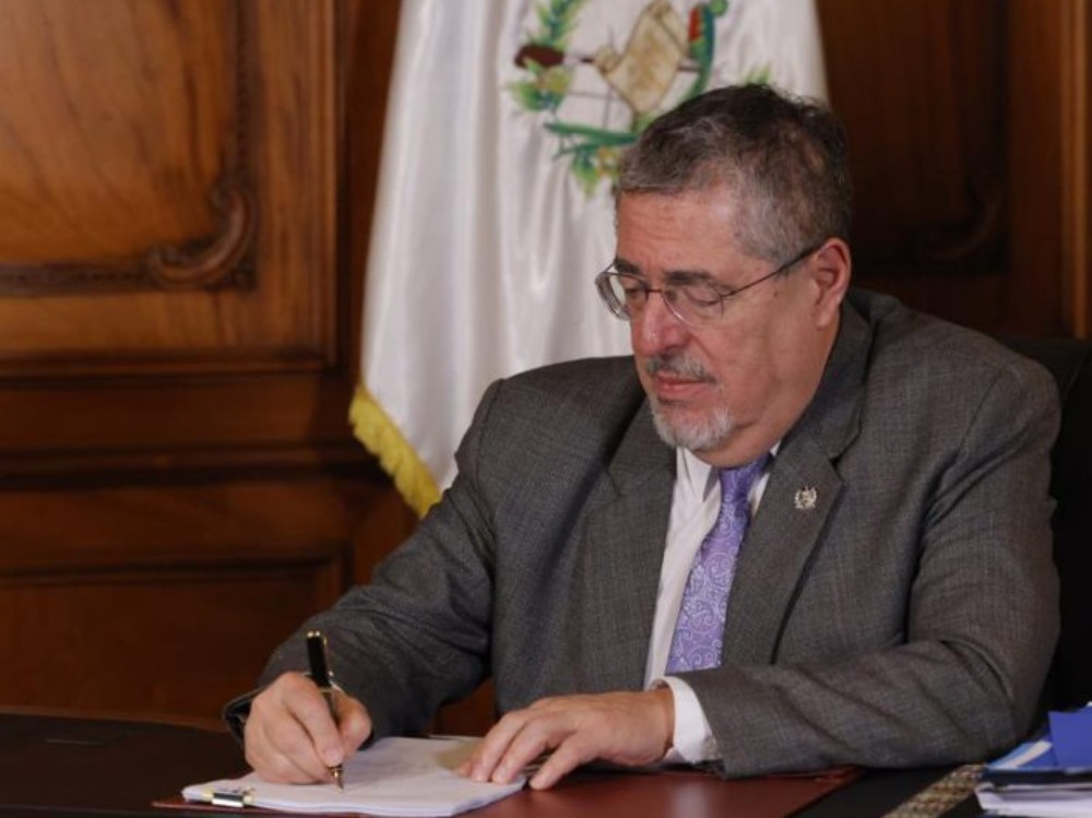 Presidente sanciona Ley Integral contra el Lavado de Dinero u Otros Activos