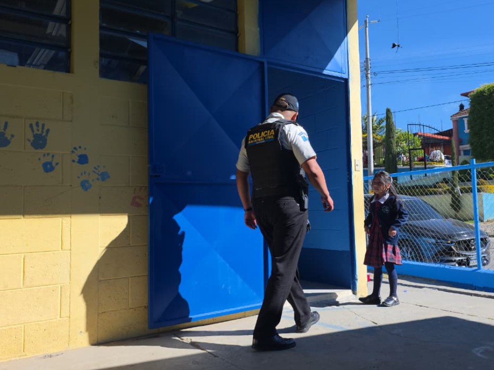 Programa “Policía, Tu Amigo” fortalece la prevención del delito en centros educativos de San Marcos