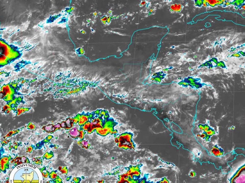 Pronostican ambiente cálido y lluvias con actividad eléctrica para el fin de semana