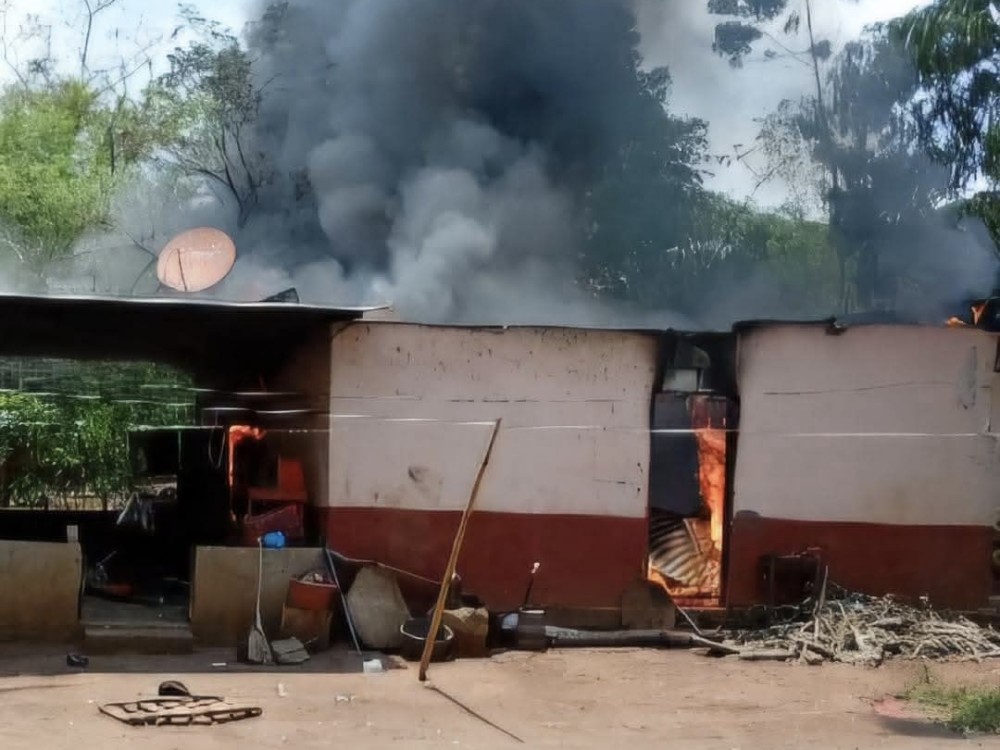 Quería quemar la vivienda de su pareja por problemas sentimentales