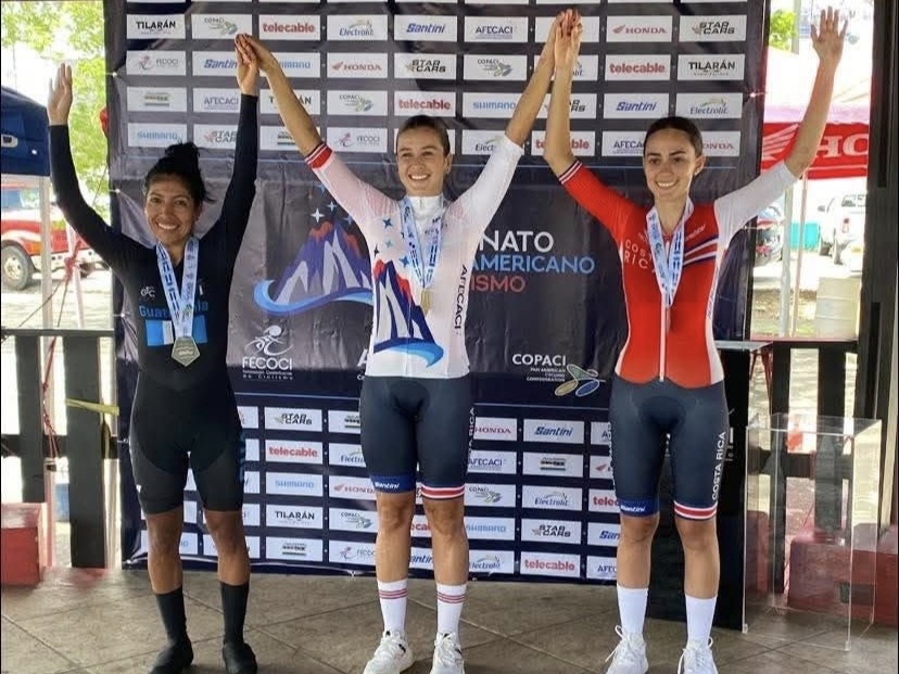 Quetzaltecas logran medallas Campeonato Centroamericano de Ruta