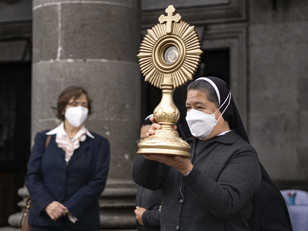Quetzaltenango recibe Reliquia de Beata madre Encarnación Rosal