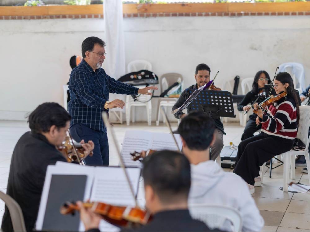 Quiénes son los 42 músicos de la nueva Orquesta Sinfónica Regional de Occidente