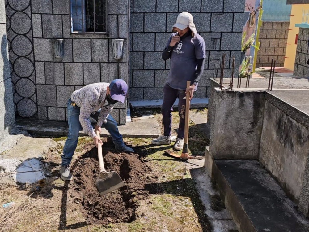 Realizan catastro en el Cementerio de San Pedro Sacatepéquez por falta de espacios