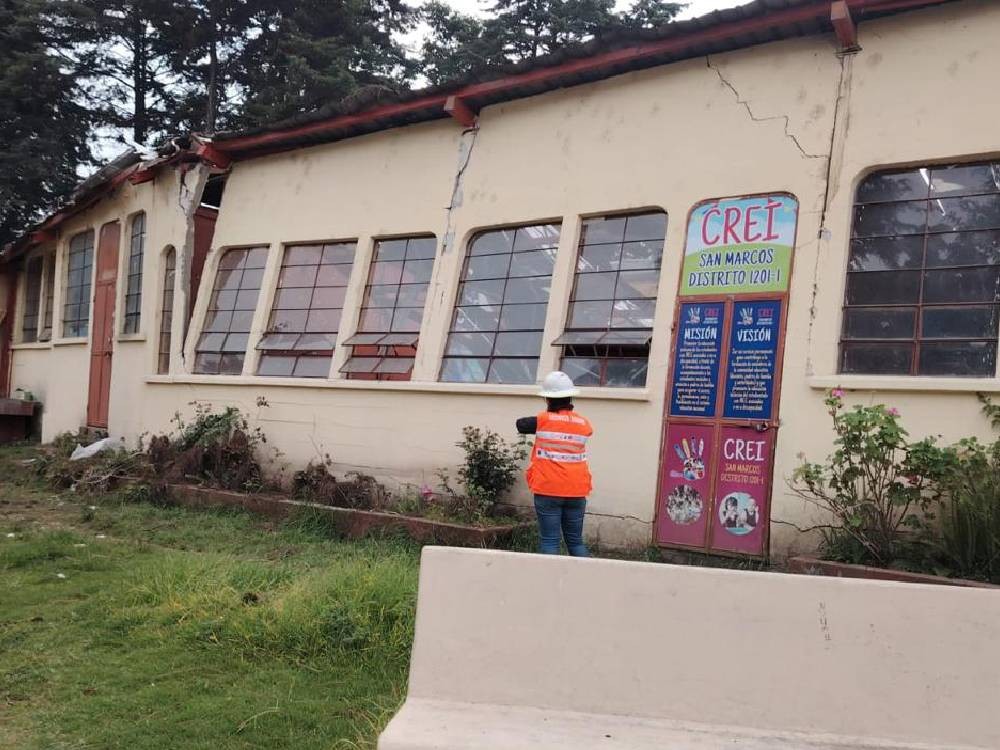 Realizan evaluaciones en viviendas ubicadas en zonas de alto riesgo en San Marcos