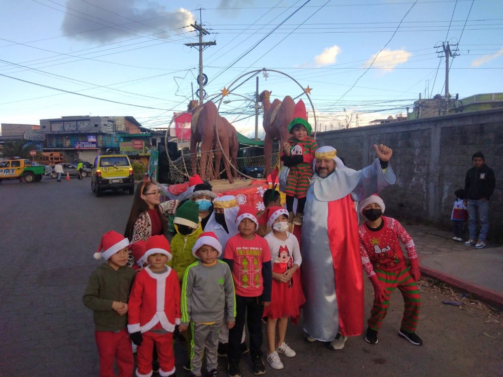 Realizarán desfile navideño denominado "Por amor a los niños"