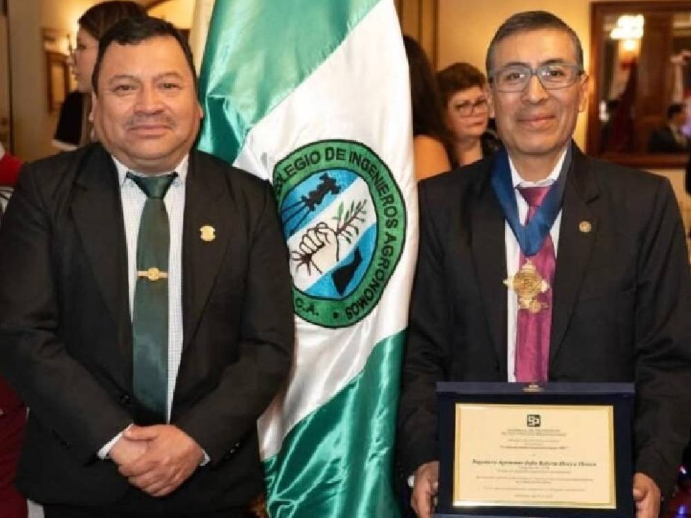 SAN MARCOS | Reconocen a ingeniero agrónomo por su aporte al agro local y departamental 