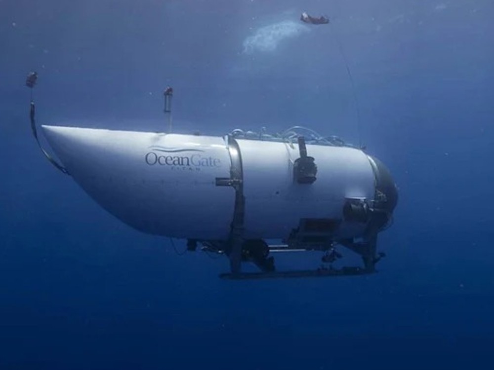 Recrean momento en que sumergible Titan sufrió una implosión cerca de donde están los restos del Titanic 