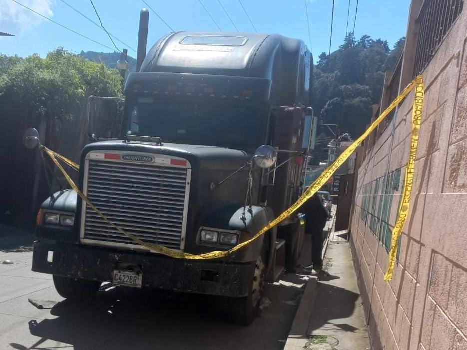 Recuperan material de construcción valorado en medio millón de quetzales el cual había sido robado  en Suchitepéquez