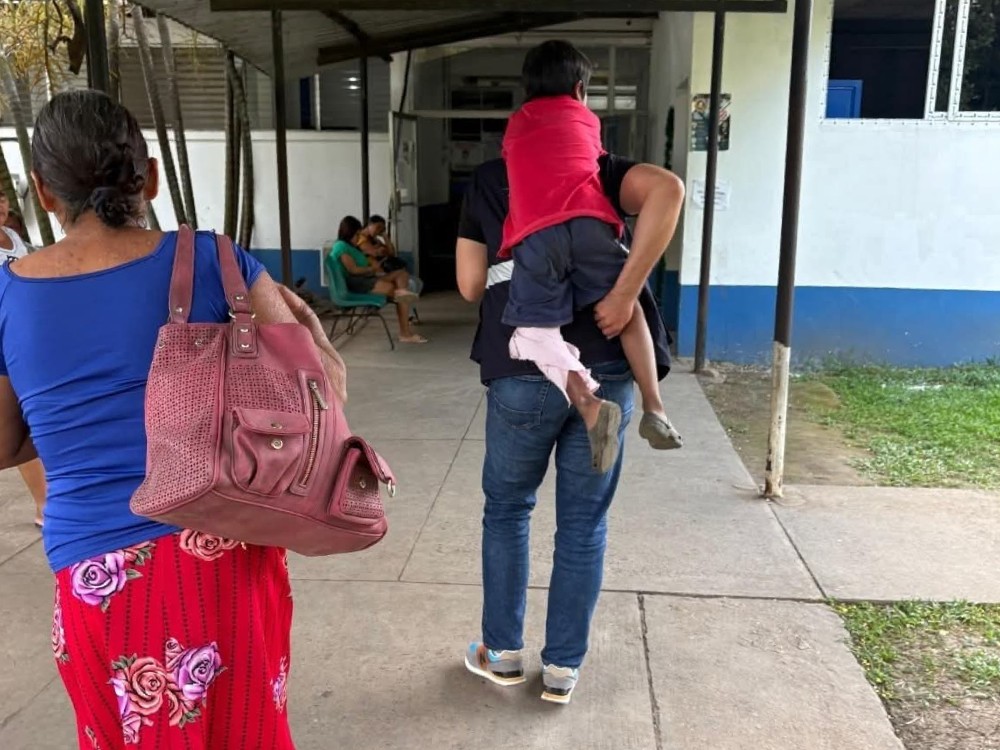 Rescatan a menor que no recibía atención médica por falta de recursos