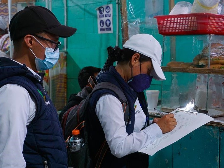 Salud busca que comerciantes cuenten con licencia sanitaria 