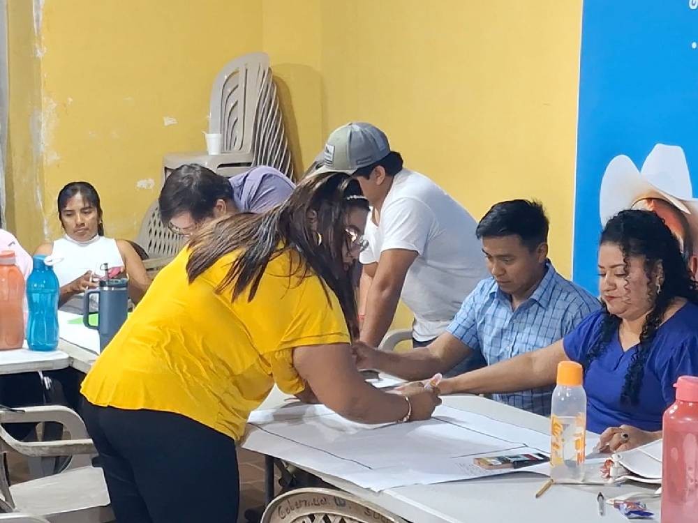 Salud fortalece la atención bilingüe: Personal de Suchitepéquez se capacita en idioma K’iche’