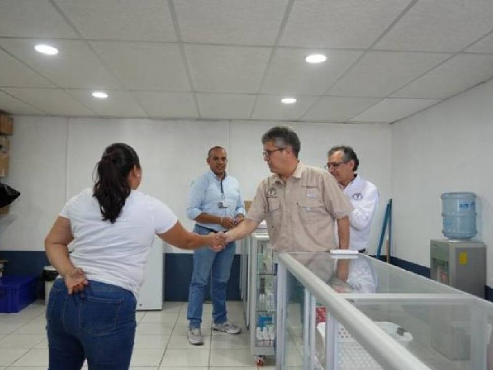 Salud supervisa avances en servicios de Suchitepéquez