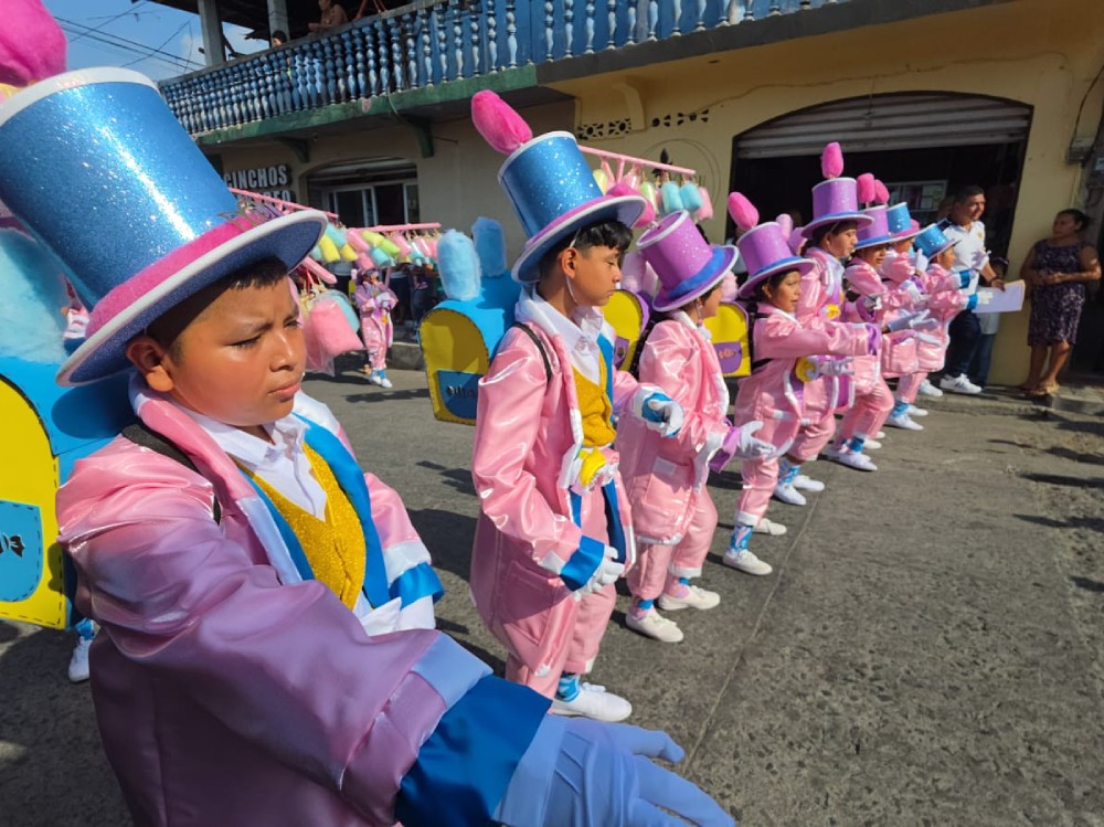 Samayac inicia su feria titular del Tercer Viernes de Cuaresma