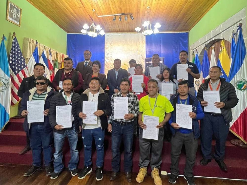 San Martín Sacatepéquez aprueba 12 proyectos de mejoramiento vial en distintas comunidades