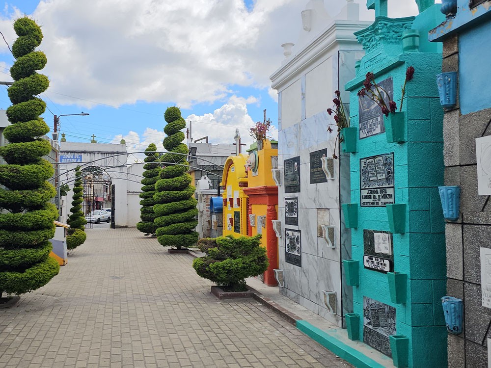 San Pedro Sacatepéquez da plazo para regularizar predios en cementerio
