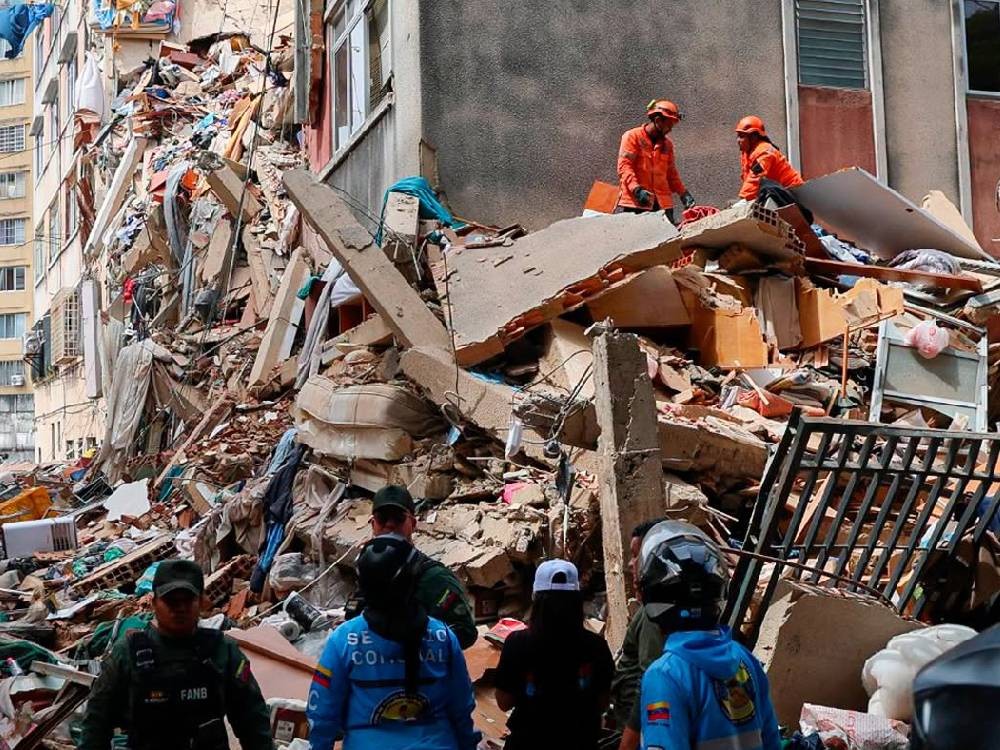 Se elevan a 589 las personas fallecidas por los dos terremotos en Venezuela