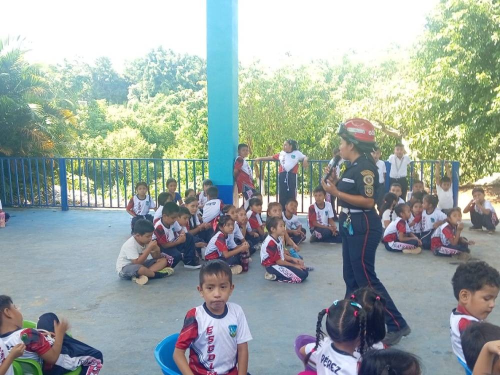 Simulacro de sismo fortalece la cultura de prevención con estudiantes de Coatepeque